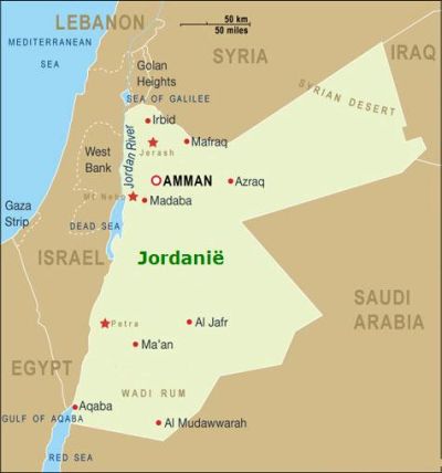 Jordani� met drie van zijn topsites: Jerash, Mount Nebo en Petra. Kaartcopie: worldtravels.com